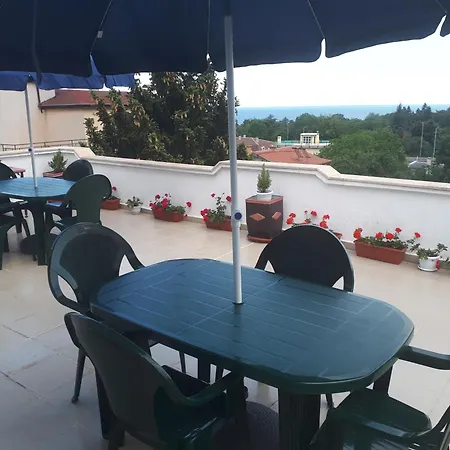 евтини и до морето-варна-евксиноград-до Dentaprime