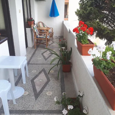 евтини и до морето - варна Apartment Saints Constantine and Helena